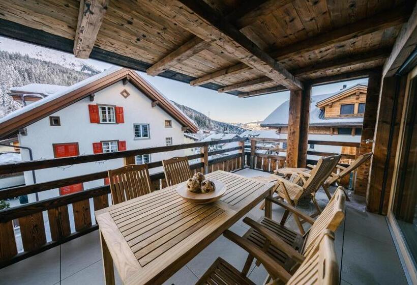 דירת חדר, Seven Alpina Boutique