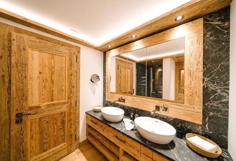 דירת חדר, Seven Alpina Boutique