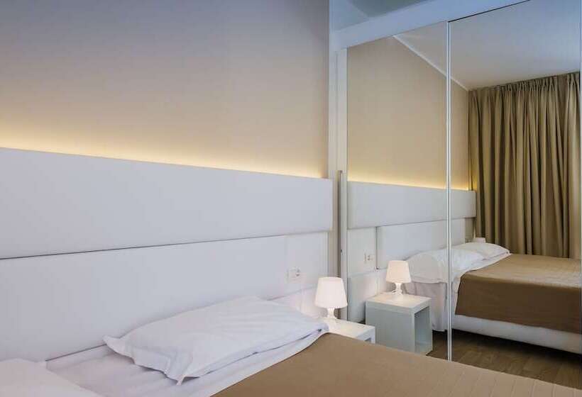 标准三人间, Villa Katy