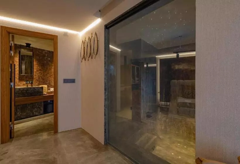 Suite Deluxe Vista Mar, Well Hotel & Spa
