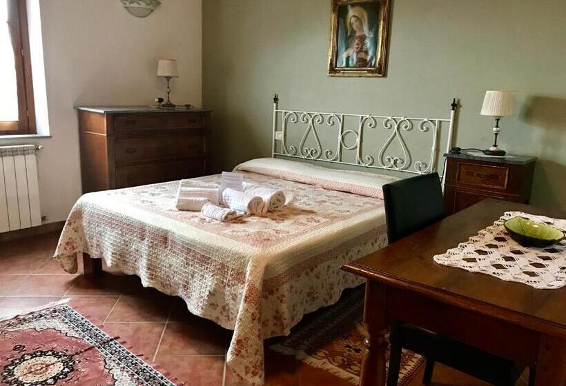 חדר סטנדרט לשלושה, Agriturismo Villani Poderi Nesti & Cupoli