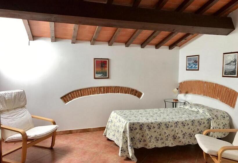 Номер Стандарт Трехместный, Agriturismo Villani Poderi Nesti & Cupoli