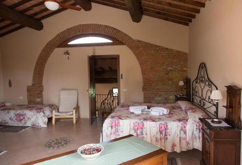 חדר סטנדרט לשלושה, Agriturismo Villani Poderi Nesti & Cupoli