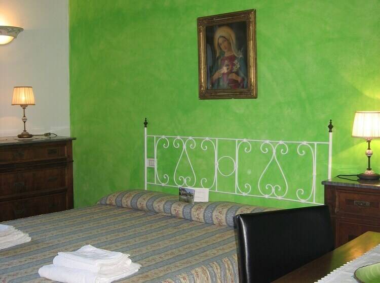 Номер Стандарт Трехместный, Agriturismo Villani Poderi Nesti & Cupoli