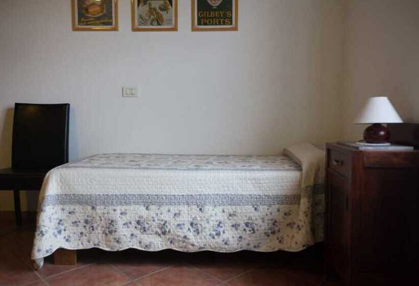 غرفة قياسية ثلاثية, Agriturismo Villani Poderi Nesti & Cupoli