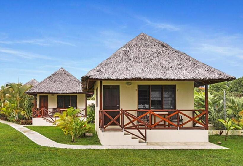 オーシャンビューのスタンダードバンガロー, Beachfront Resort