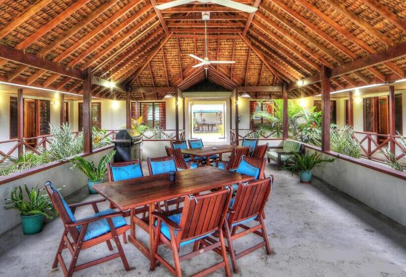 ファミリールーム, Beachfront Resort