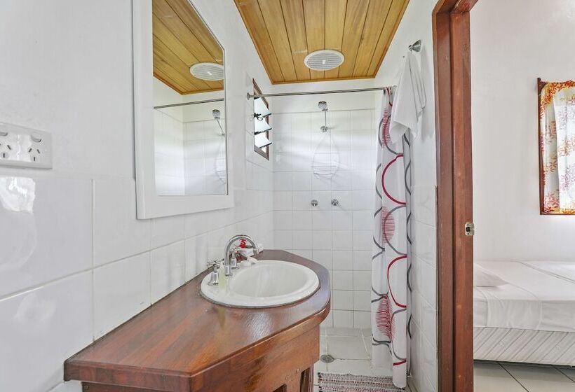 スタンダードルーム, Beachfront Resort