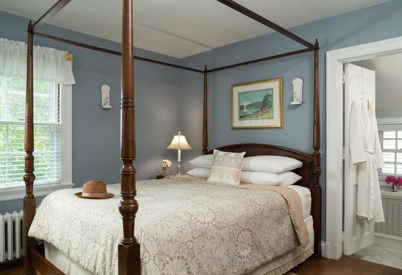 اتاق استاندارد, Devonfield Inn