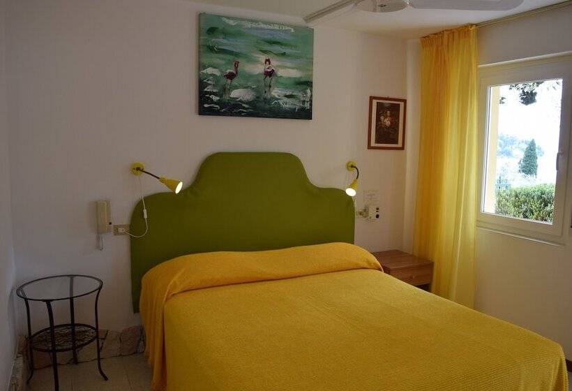 غرفة قياسية بالطابق الأرضى, Casa Popi