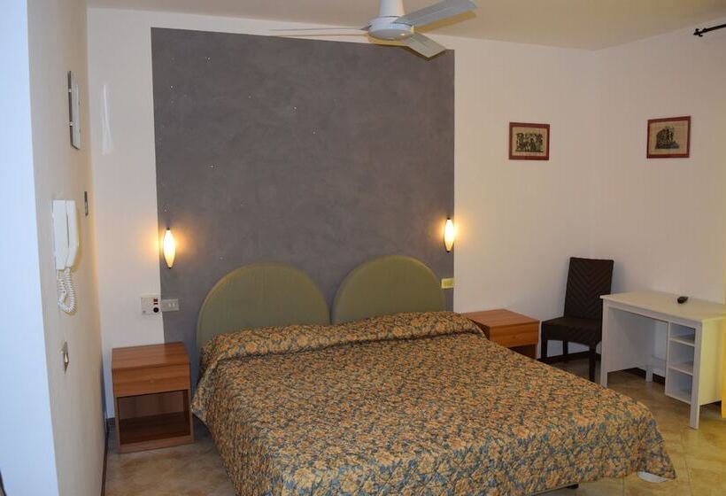 プールの見えるスーペリアルーム, Casa Popi