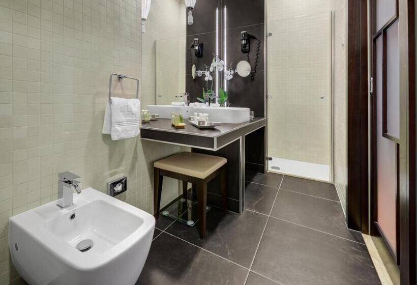 سوییت, Aleksander Medical & Spa