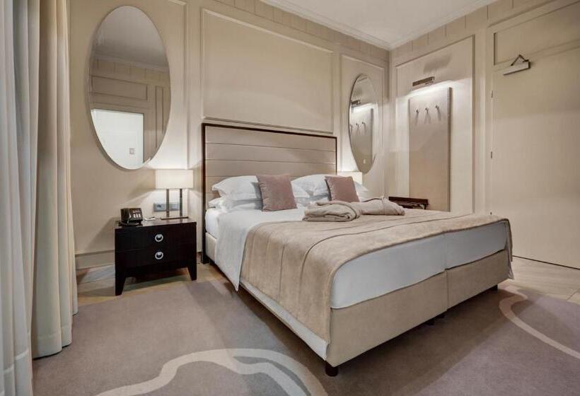 اتاق استاندارد با چشم‌انداز, Aleksander Medical & Spa