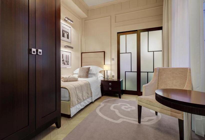 سوییت خانوادگی, Aleksander Medical & Spa