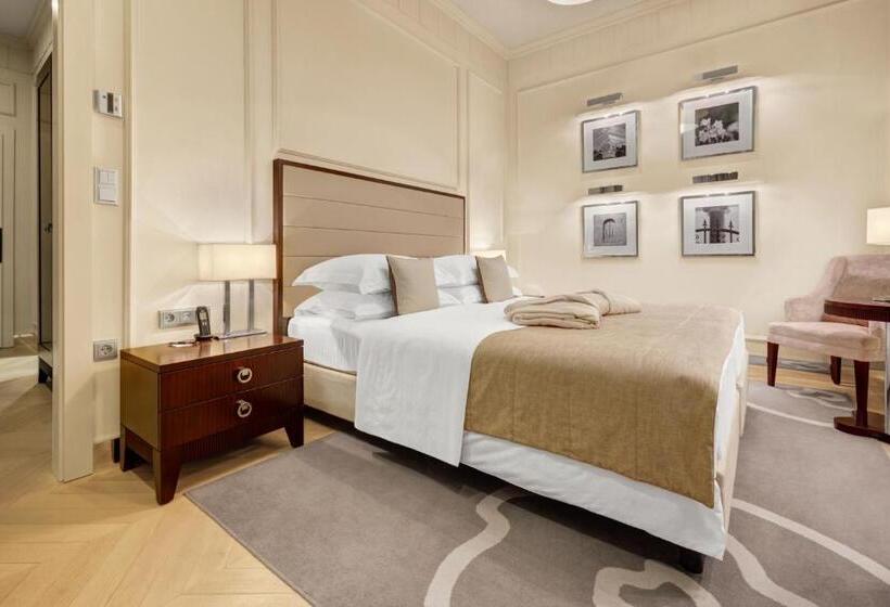 سوییت پرستیژ, Aleksander Medical & Spa