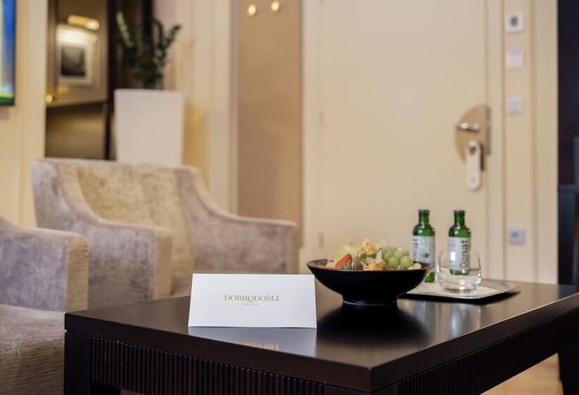 سوئیت رویال, Aleksander Medical & Spa