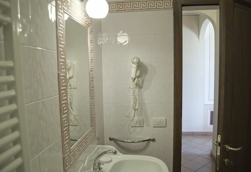 标准间, Arca Di Pienza