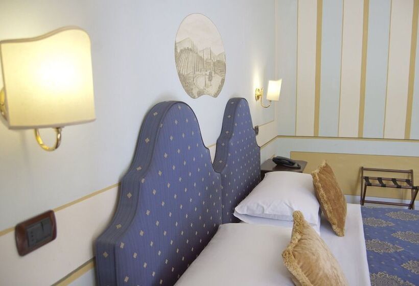 标准间, Arca Di Pienza