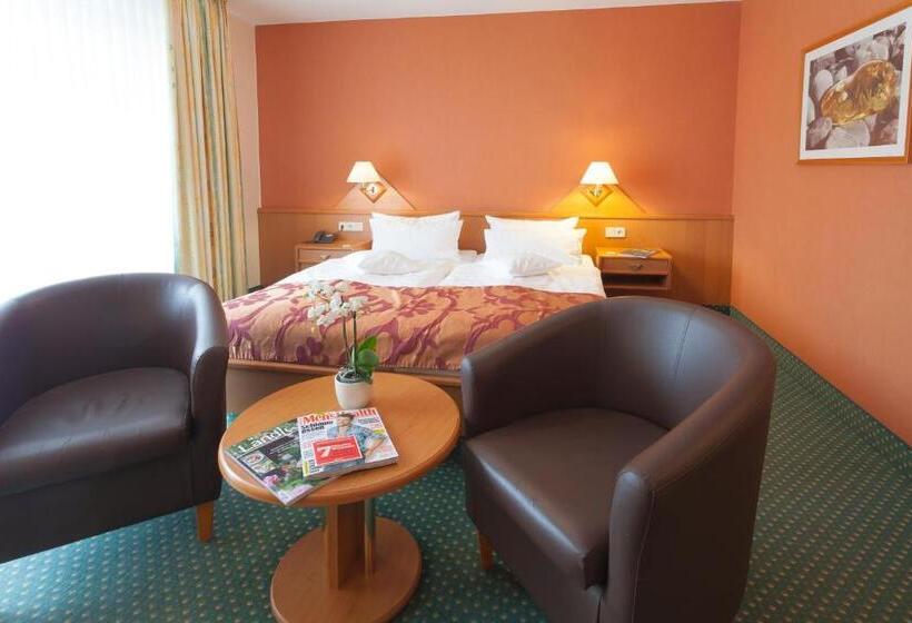 サイドオーシャンビューバルコニー付スタンダードルーム, Bernstein