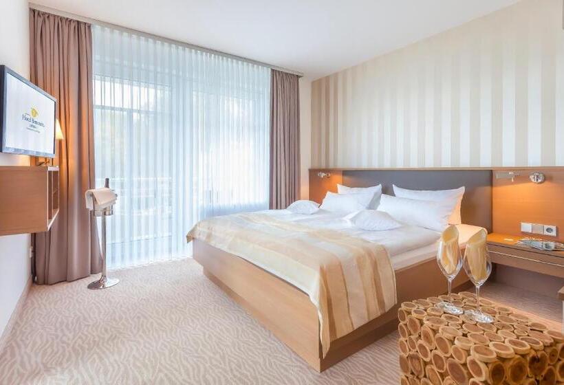 オーシャンビュースーペリアースイート, Bernstein