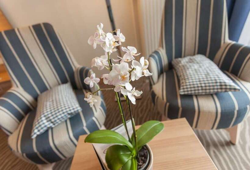 1階のスタンダードルーム, Bernstein