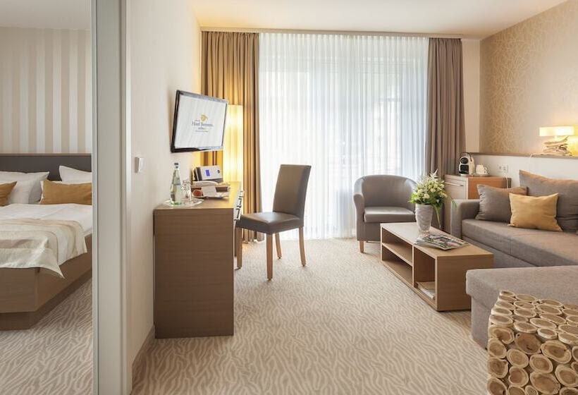 オーシャンビュースイート, Bernstein