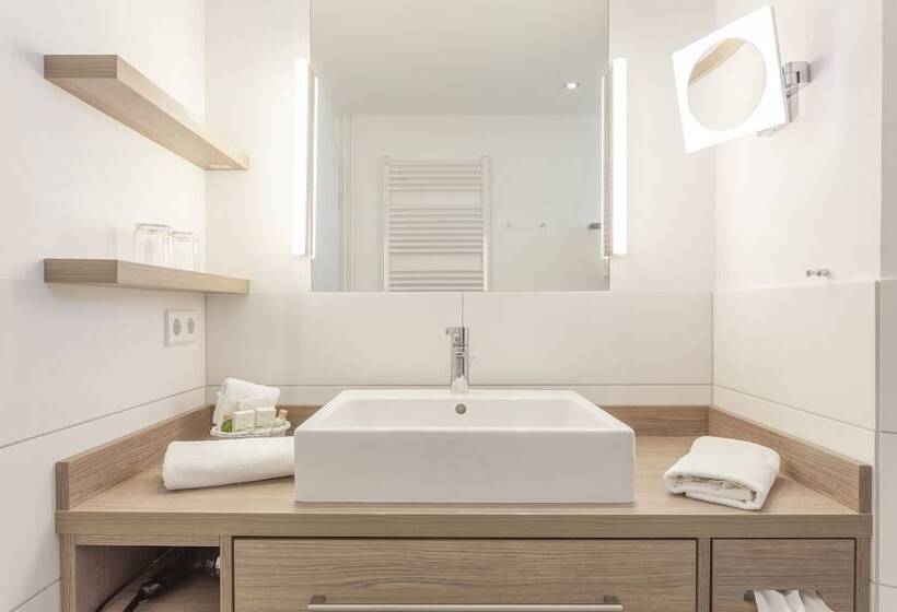 オーシャンビュースイート, Bernstein