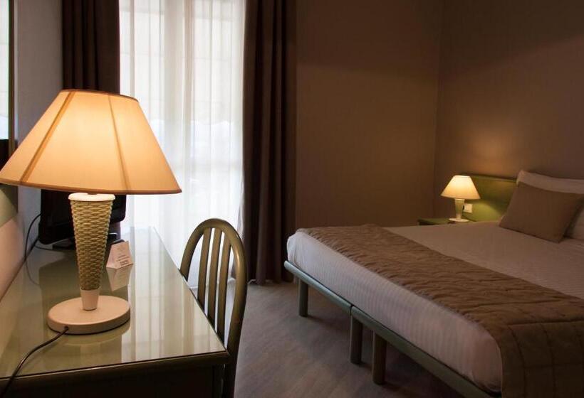 Номер Basic с Балконом, Berta