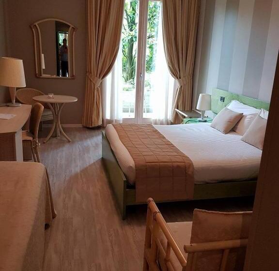 Четырехместный Номер Стандарт, Berta