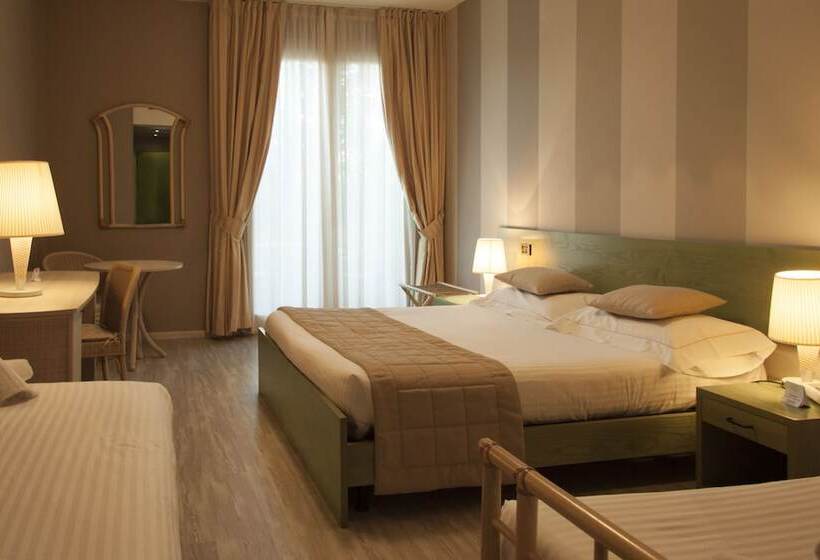 Номер Стандарт Трехместный, Berta