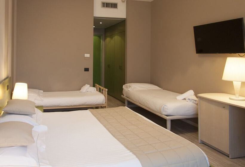 Четырехместный Номер Стандарт, Berta