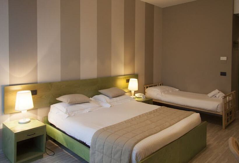 Четырехместный Номер Стандарт, Berta