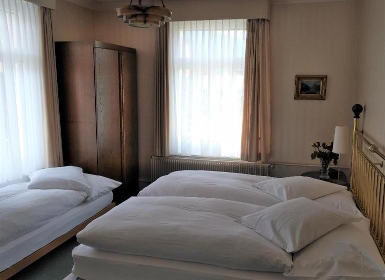 스탠다드 트리플 룸, De La Paix