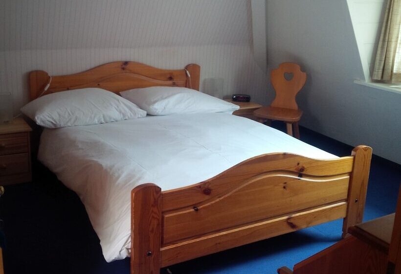 기본룸, De La Paix