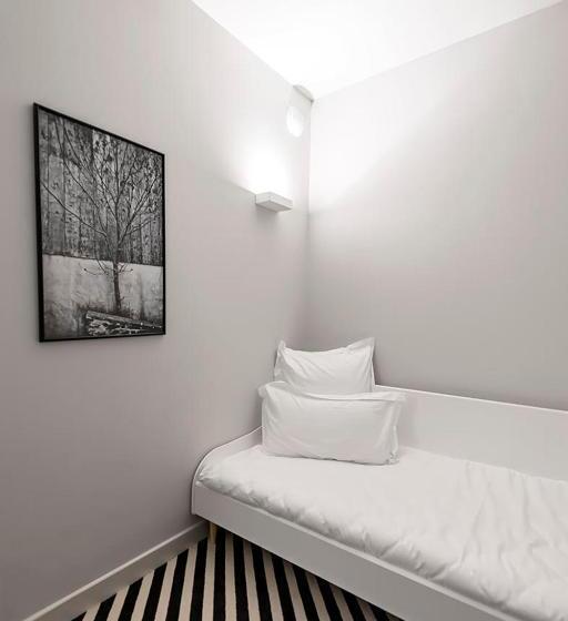 Трехместный Номер Deluxe, Des Carmes