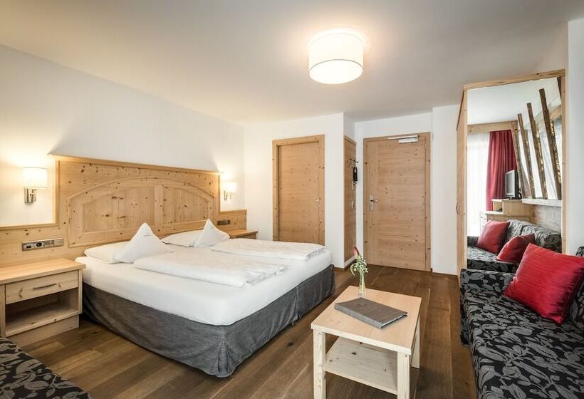 수피리어 룸, Digon