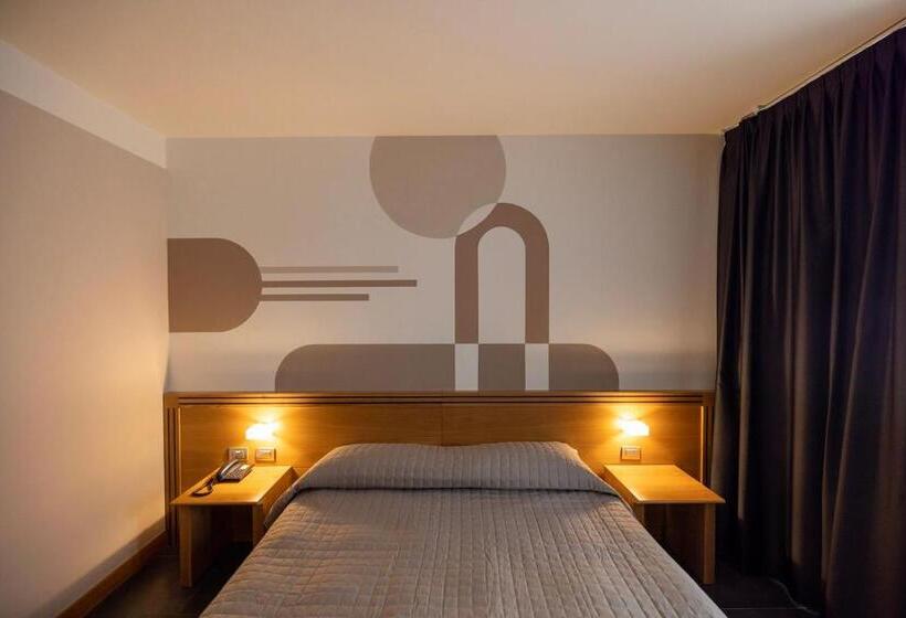 Номер Стандарт, Europa Belluno