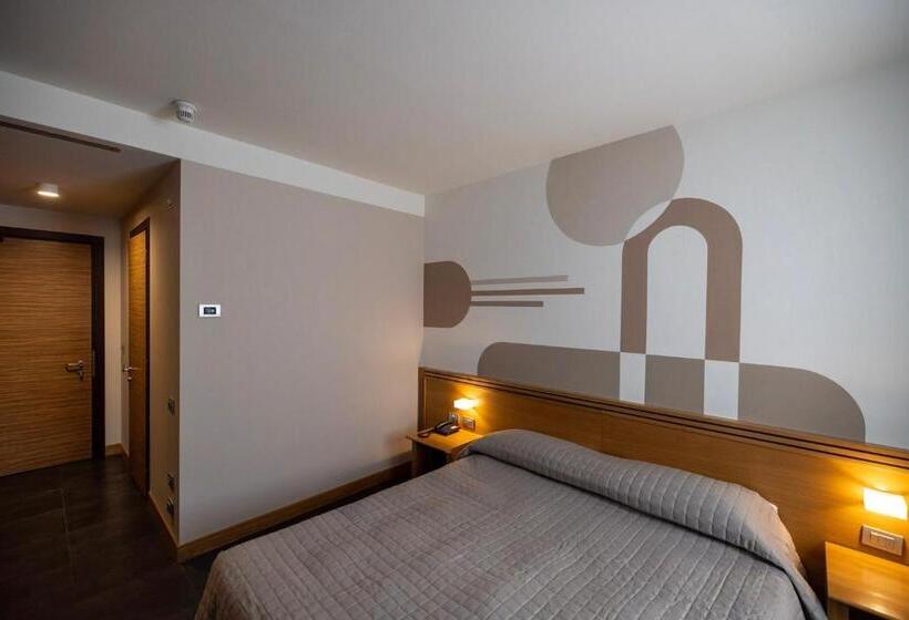 Номер Стандарт, Europa Belluno