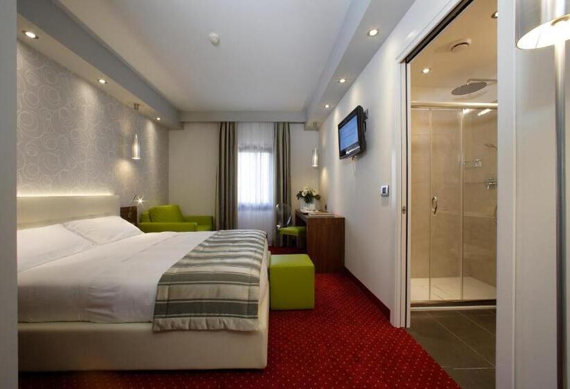 غرفة سوبيريور, Forte Del 48