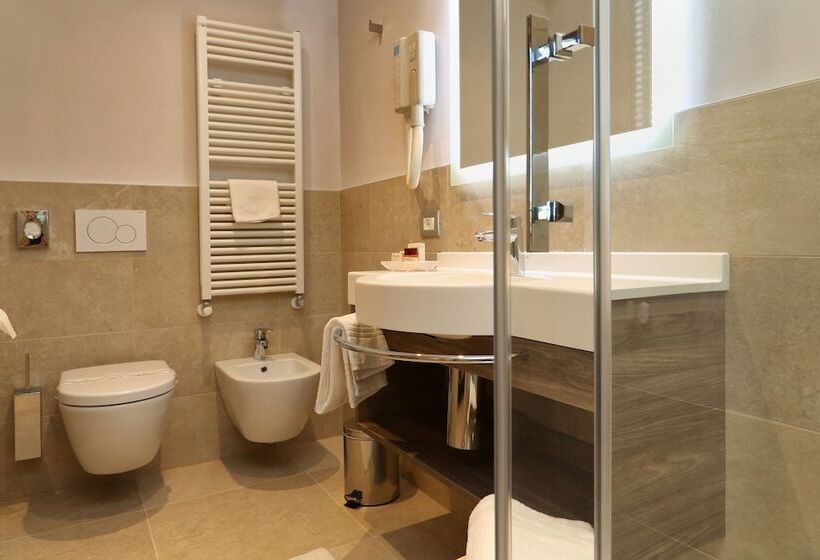 Номер Стандарт, Garden