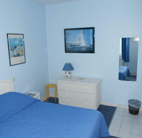 스탠다드 내측 룸, Hôtel Le Caddy