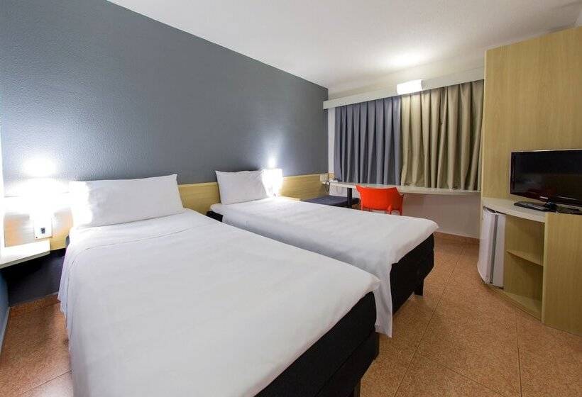 标准间, Ibis Araçatuba