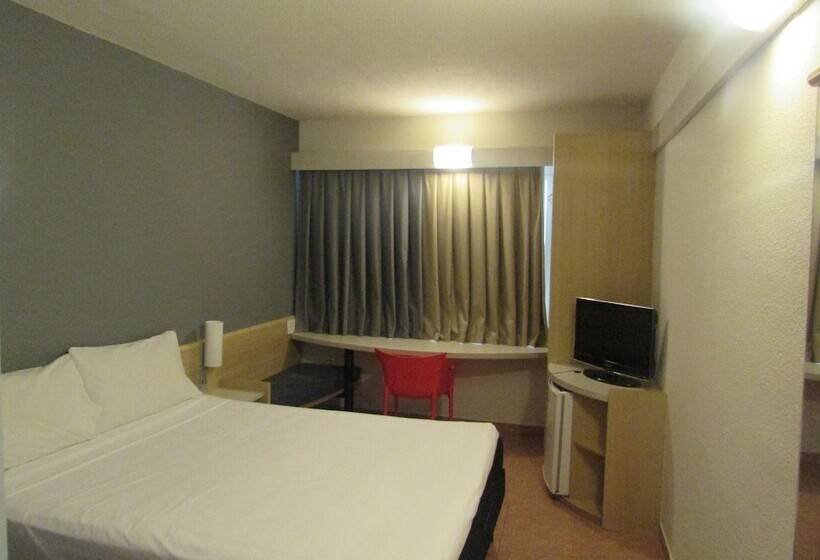 标准间, Ibis Araçatuba