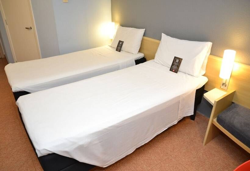 标准间, Ibis Araçatuba