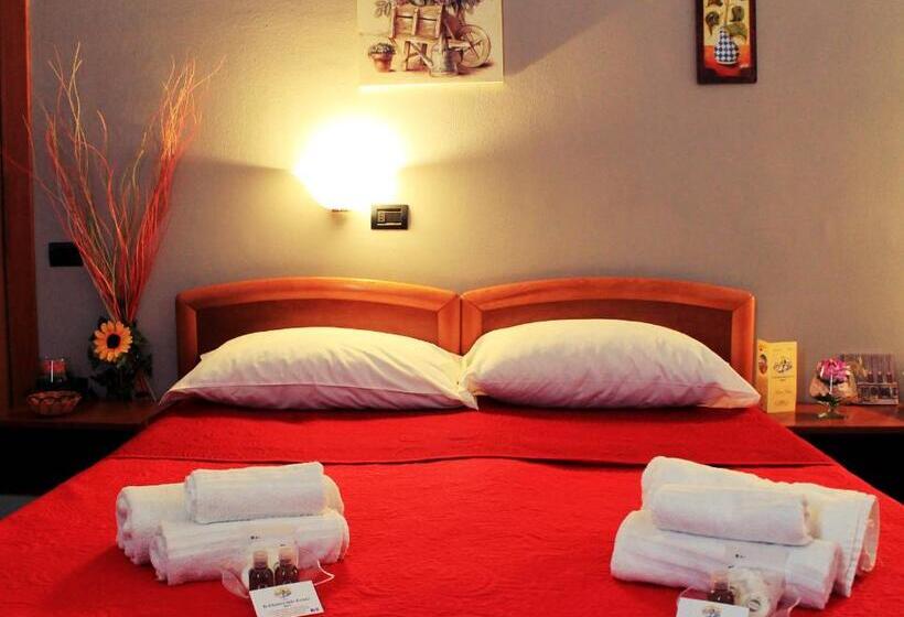 标准间, Chiostro Delle Cererie