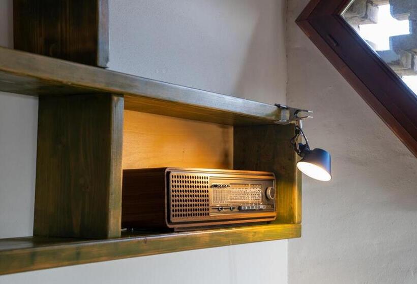 マウンテンビュースイート, La Lepre Bianca