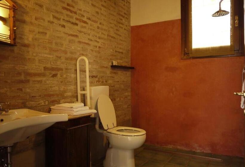 身障者適用スタンダードルーム, La Lepre Bianca