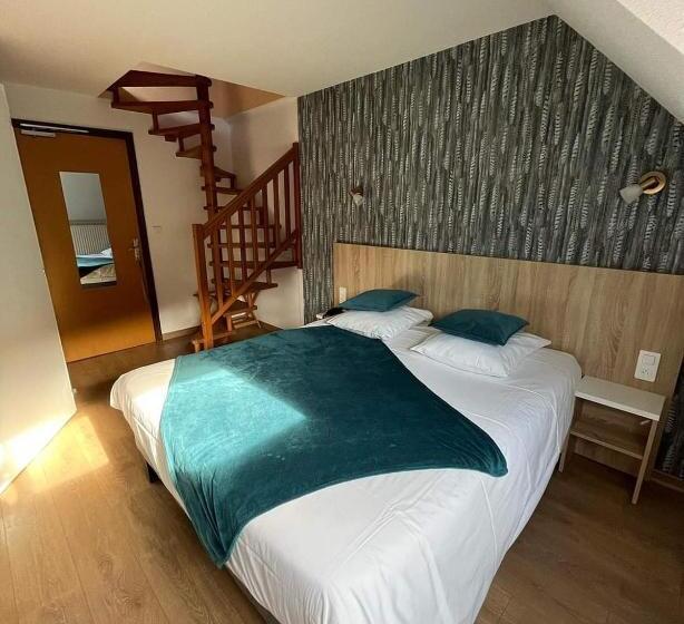 غرفة عائلية, Logis Hôtel Restaurant De La Poste Et Spa De Montagne