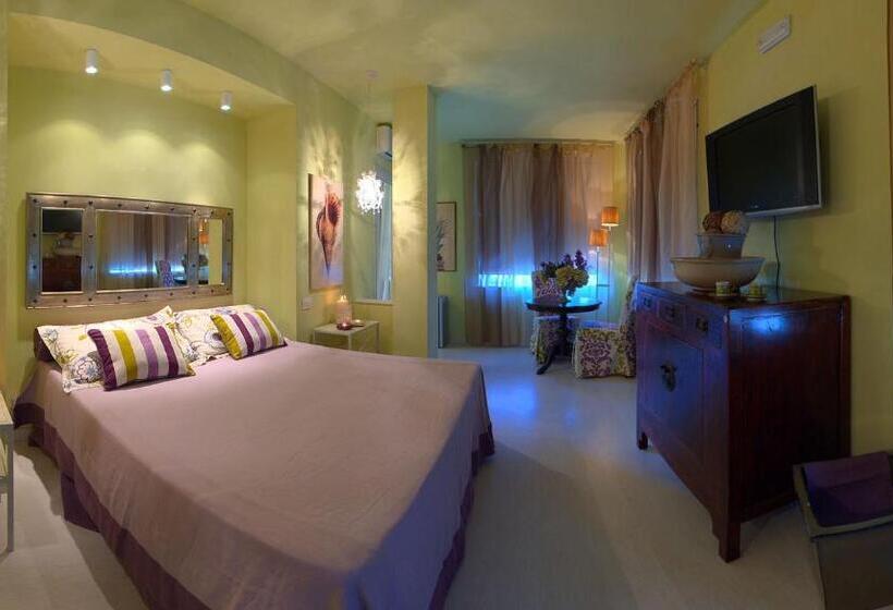 غرفة سوبيريور, Marconi