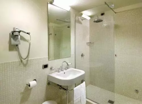 Superior room with lake view, Milano